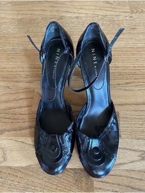 Women’s Nine & Company Black Heels Shoes size 9 M